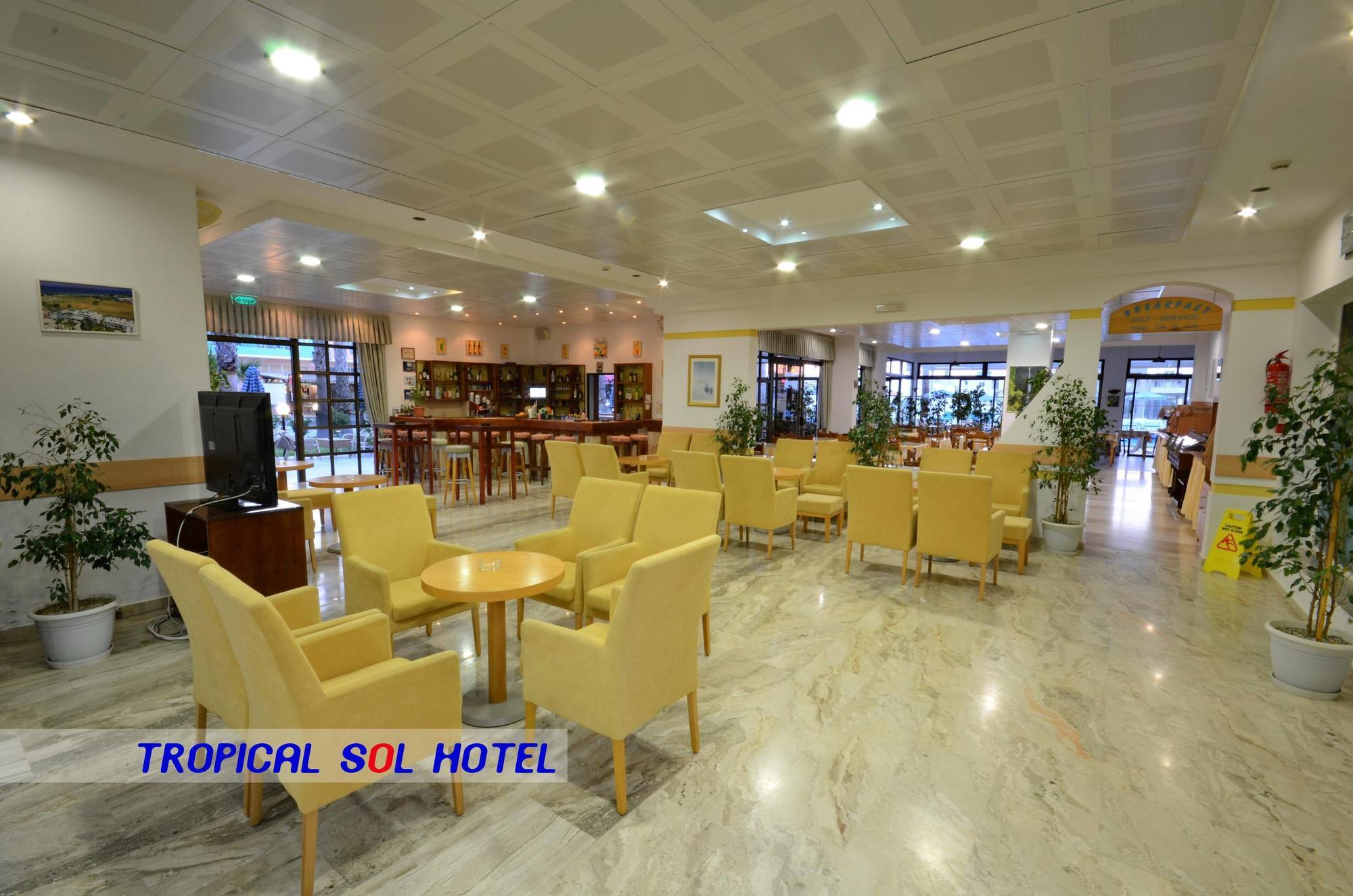 Tropical Sol Hotel 3*